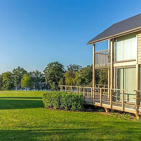 Hotell Golden Lakes Village Ardennes Gratiere