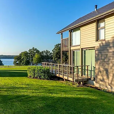 Golden Lakes Village Ardennes 4*