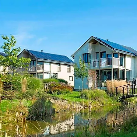 Hotell Golden Lakes Village Ardennes Gratiere