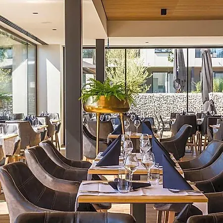 Hotell Golden Lakes Village Ardennes Gratiere