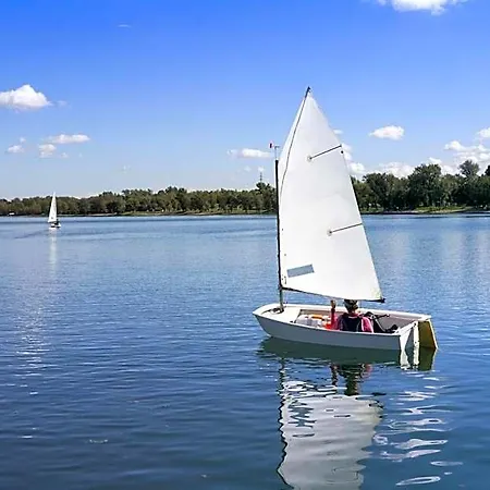 Golden Lakes Village Ardennes 4*